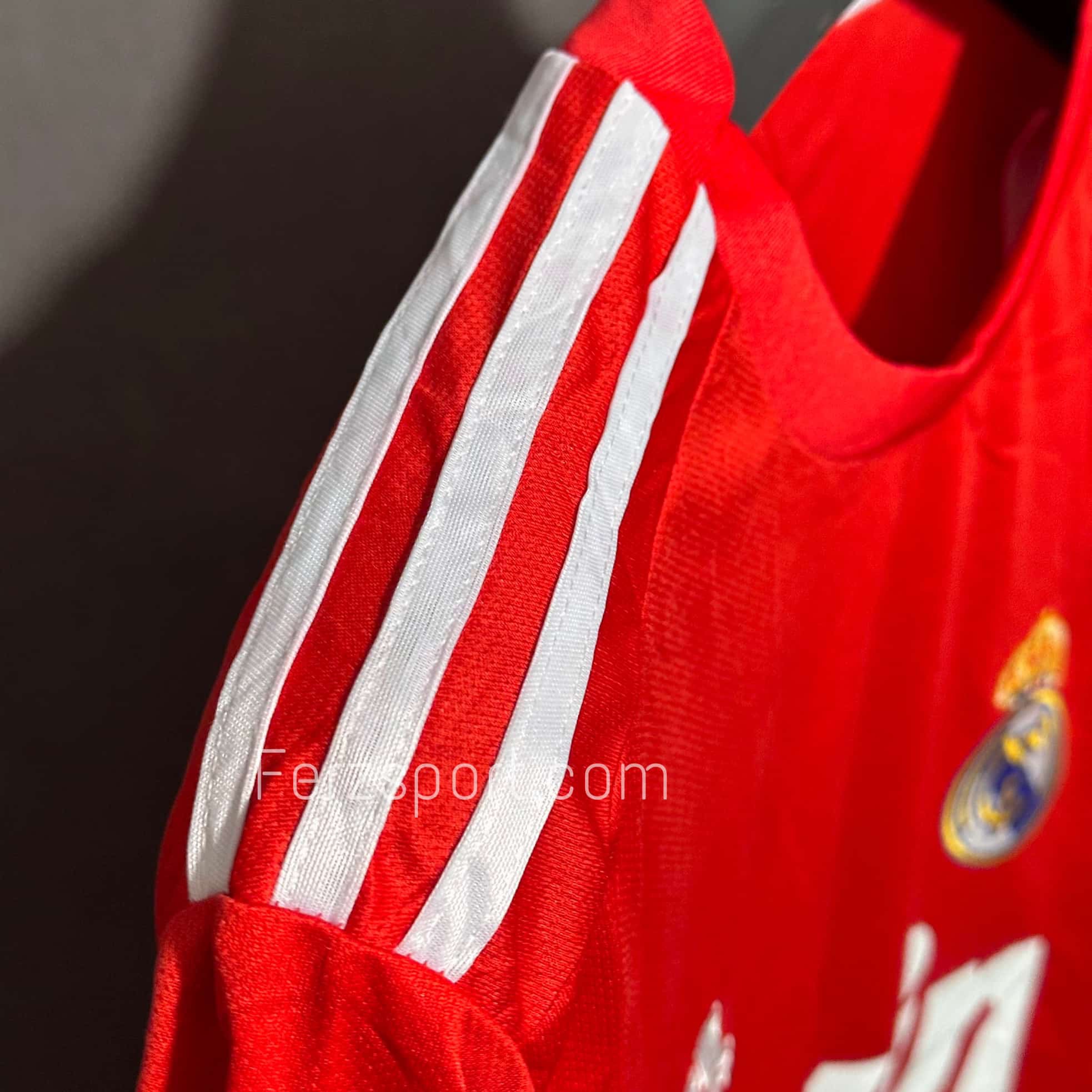 تیشرت و شورت سوم رئال مادرید۲۰۱۲ - تصویر 3