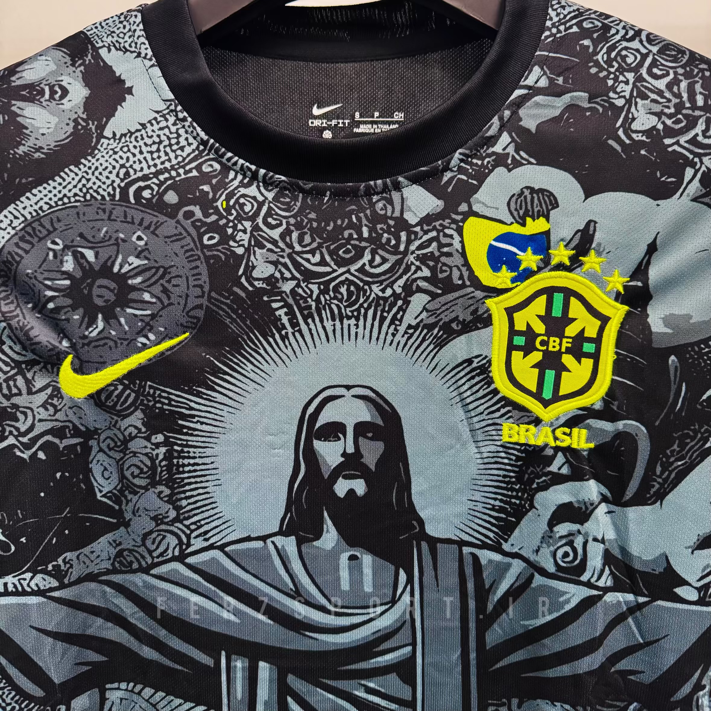 کیت کانسپت مسیح برزیل مشکی طوسی (+A) - تصویر 2