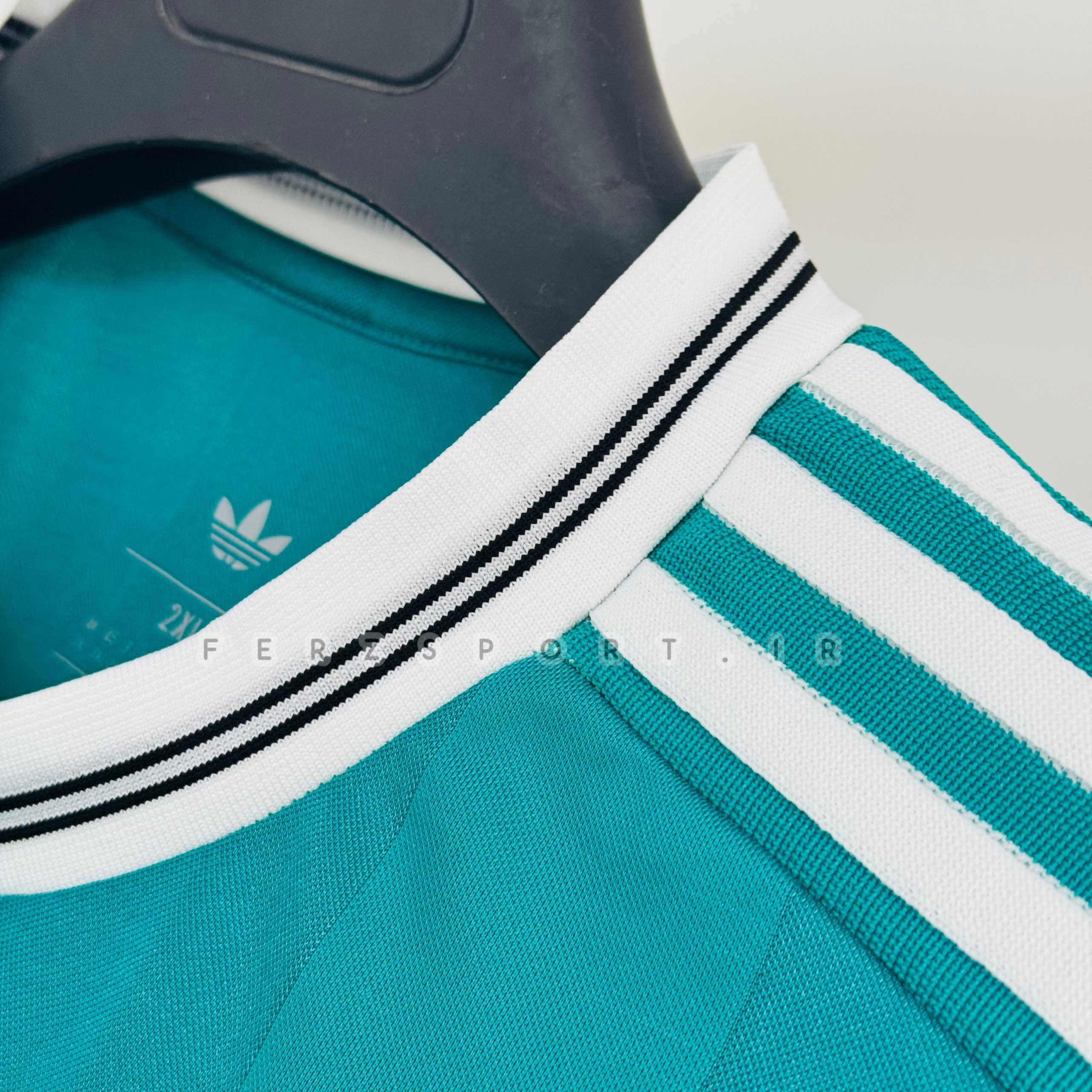 لباس سوم لیورپول۲۰۲۶ (پلیری++A) - تصویر 4